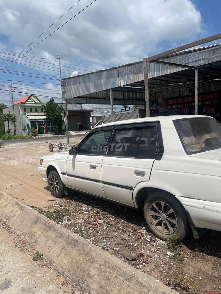 Toyota Corona - ảnh 1