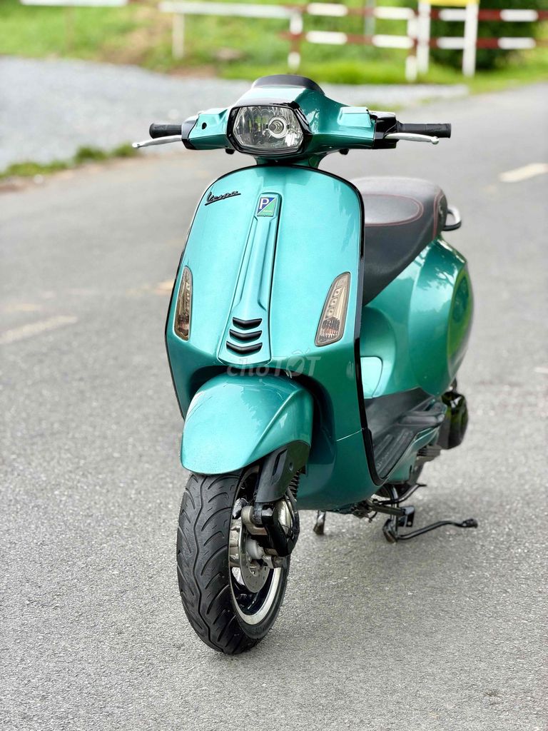 Piaggio Vespa 2015 - ảnh 2