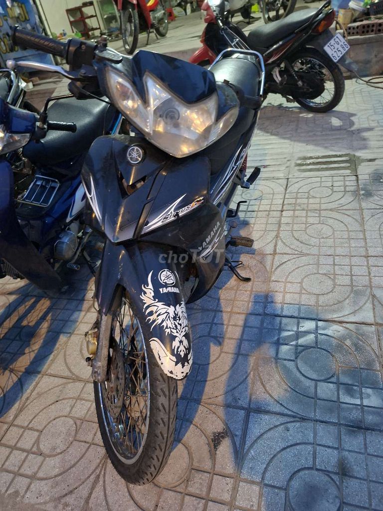 Yamaha Sirius 2010 - ảnh 3