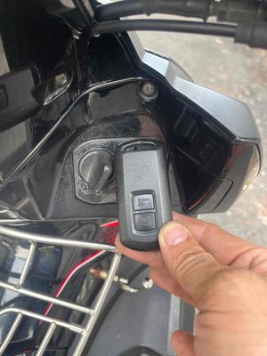 Honda Air Blade 2018 - ảnh 1