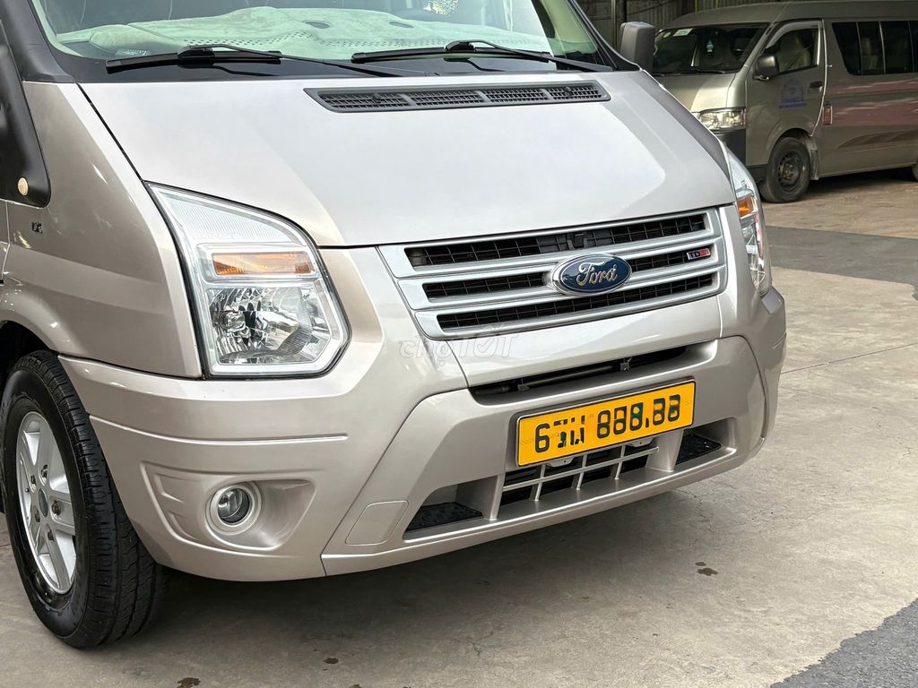 Ford Transit 2019 - ảnh 2