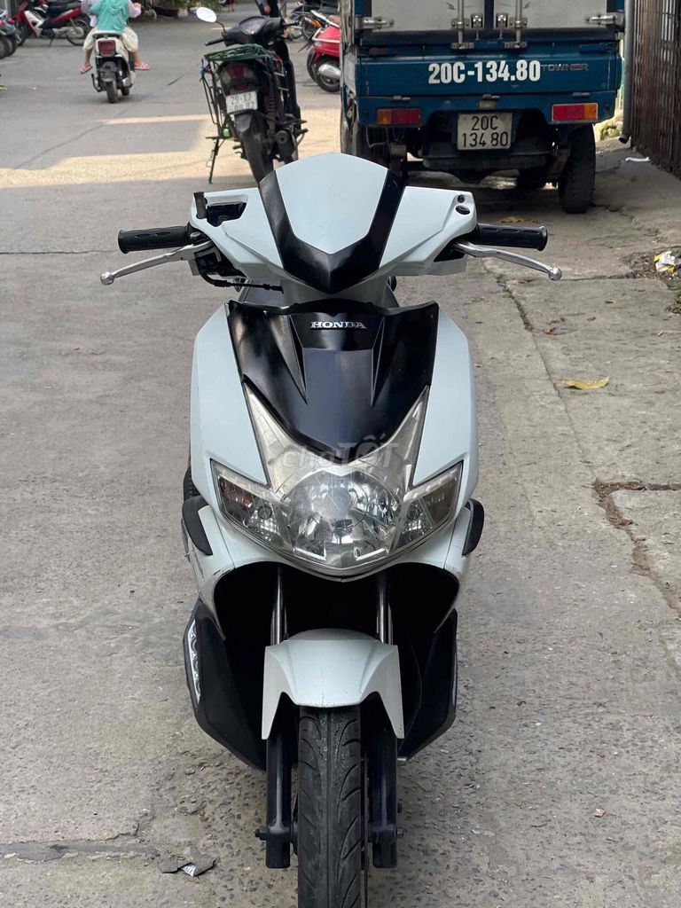 Honda Air Blade 2012 - ảnh 1