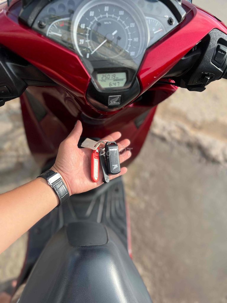 Honda SH 2018 - ảnh 5
