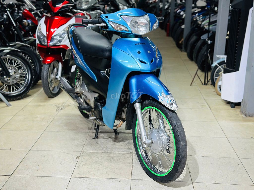 XE M 2018 - ảnh 1