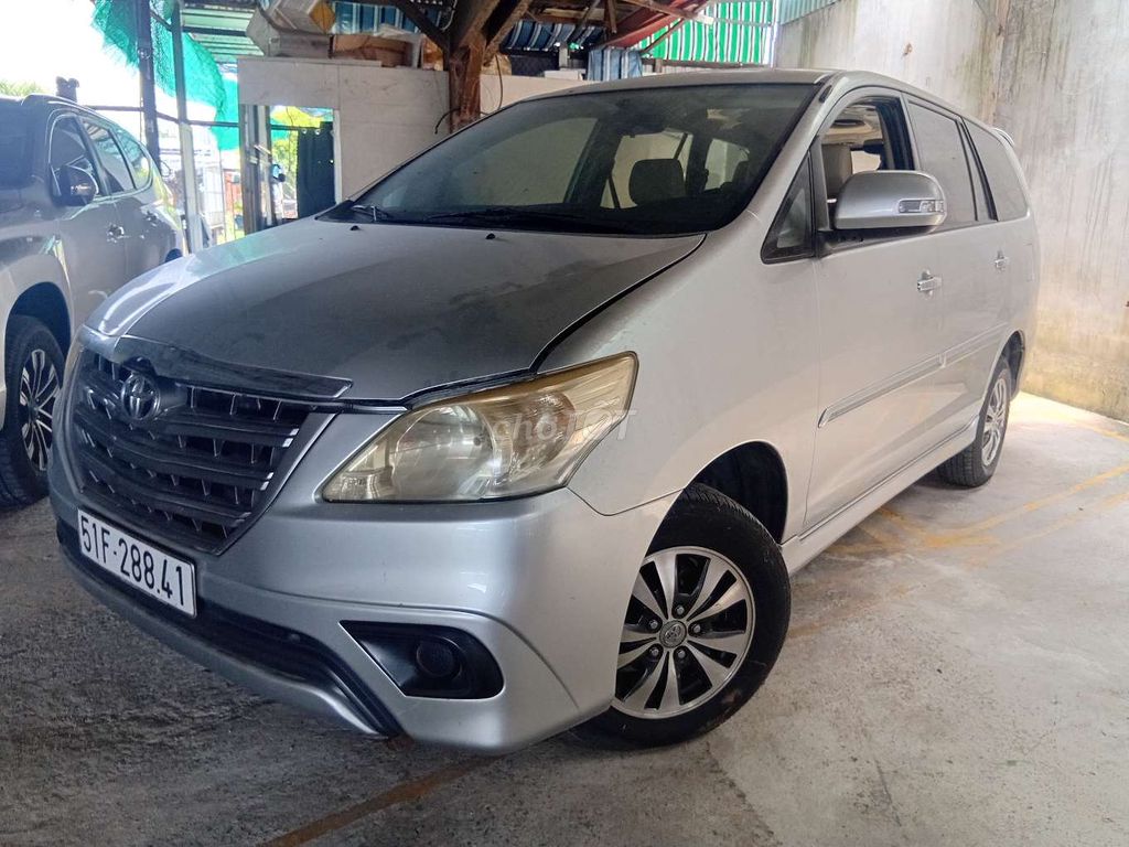 Toyota Innova 2.0E 2015 - ảnh 1
