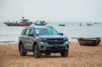 Ford Everest Platinum+ 2.3L 4x4 AT 2026 - ảnh 1