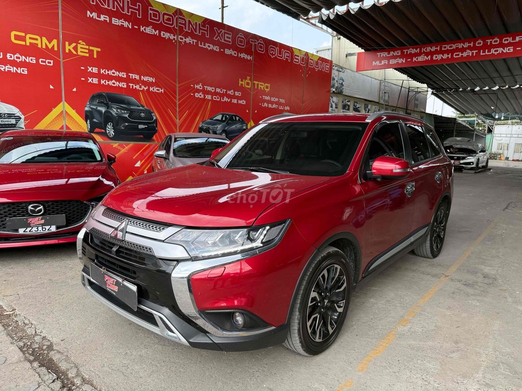 Mitsubishi Outlander 2021 - ảnh 1