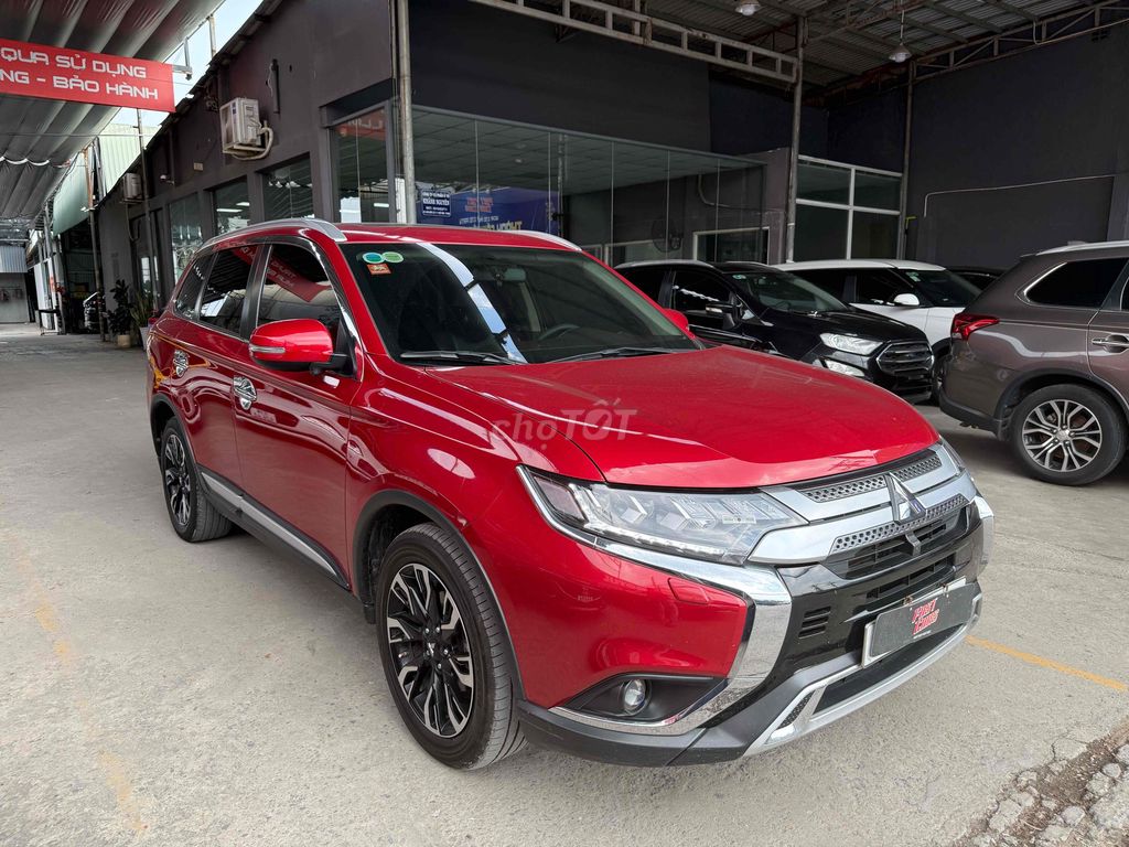Mitsubishi Outlander 2021 - ảnh 3