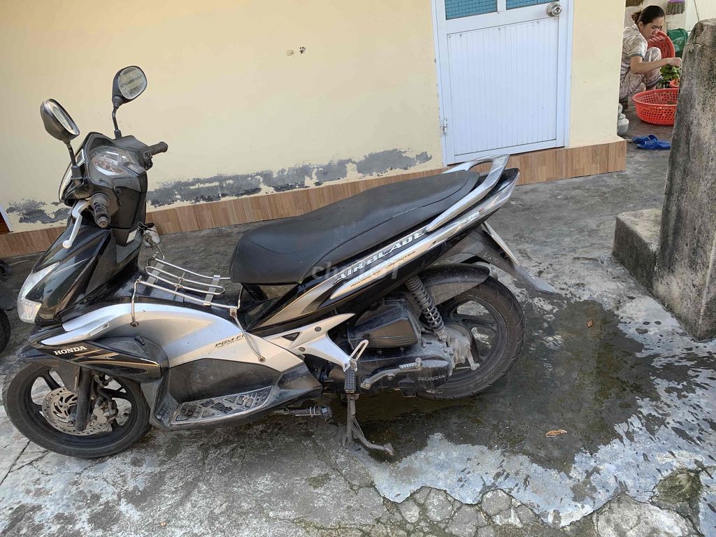 Honda Airblade 2010 - ảnh 1