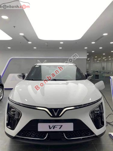 VinFast VF7 Plus 2026 - ảnh 1