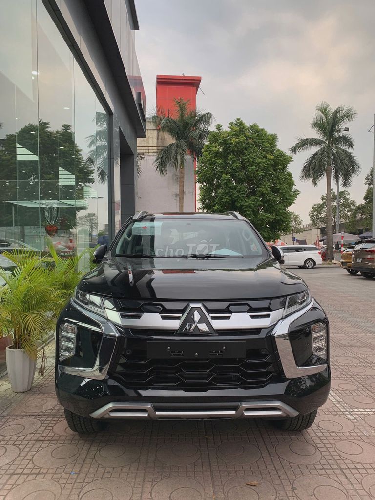 Mitsubishi Pajero Sport - ảnh 5