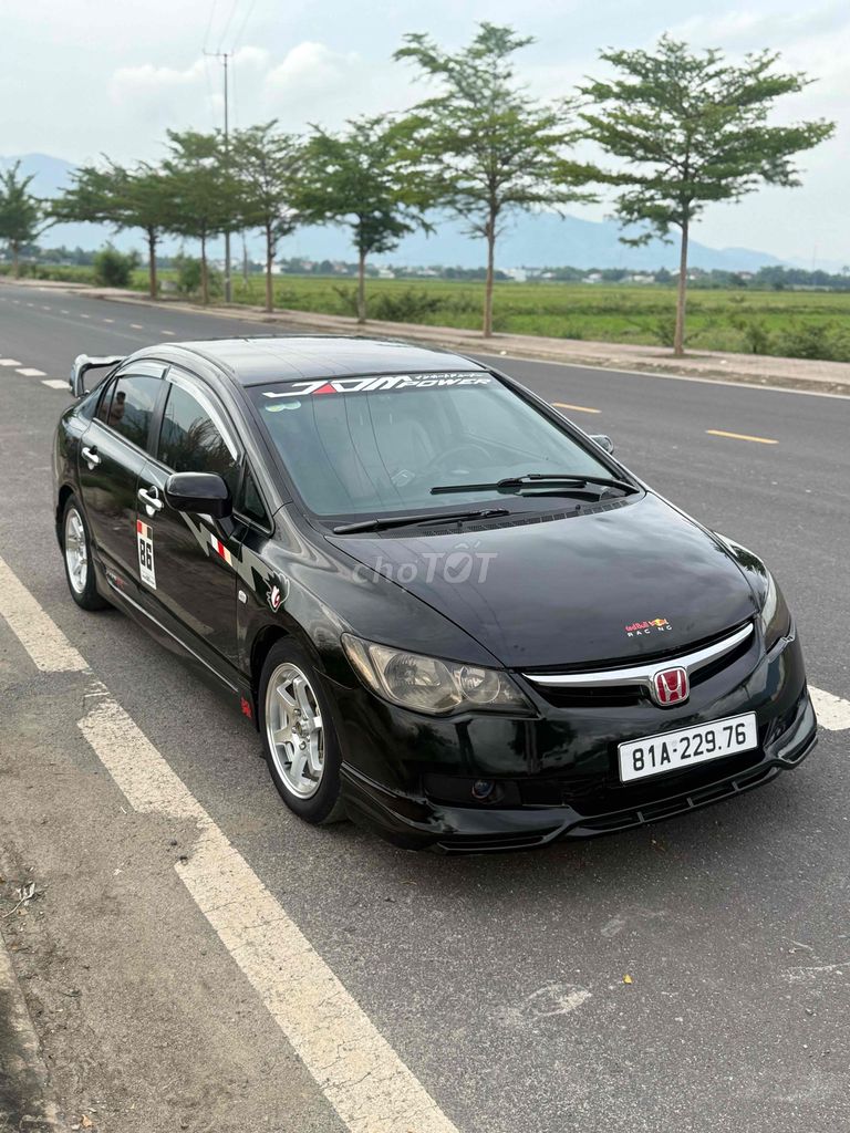 Honda Civic 2008 - ảnh 1