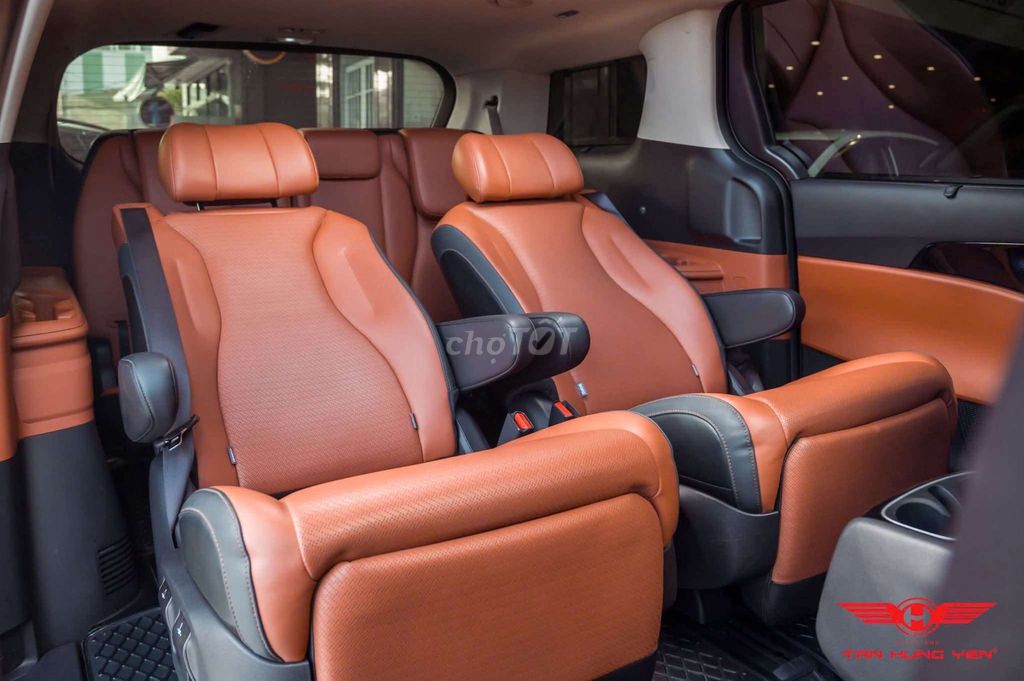 Kia Carnival - ảnh 5