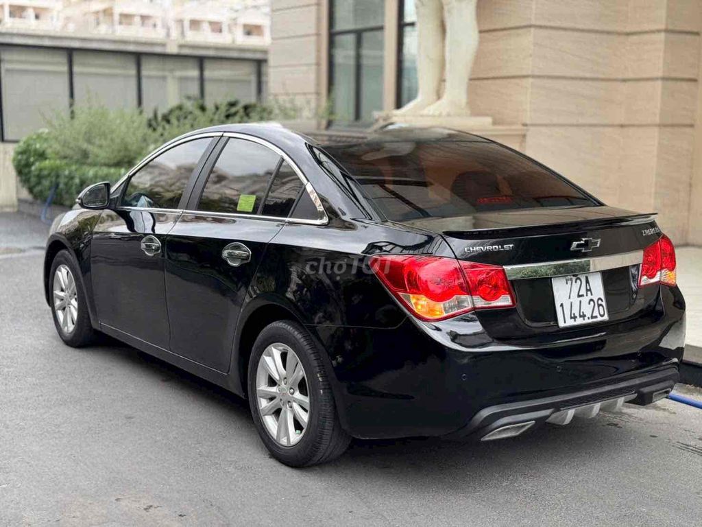 Chevrolet Cruze 2015 - ảnh 4