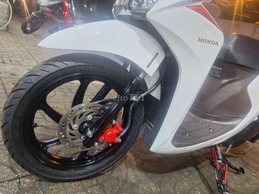 Honda Vision 2020 - ảnh 1