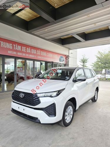 Toyota Innova Cross 2.0G CVT 2026 - ảnh 1