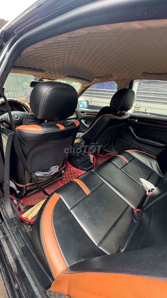 BMW 2004 - ảnh 4