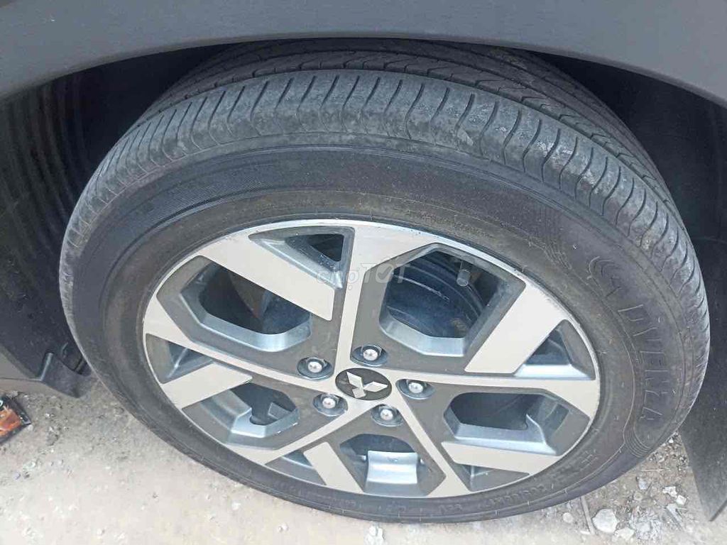 Mitsubishi Xpander Cross 2023 - ảnh 4