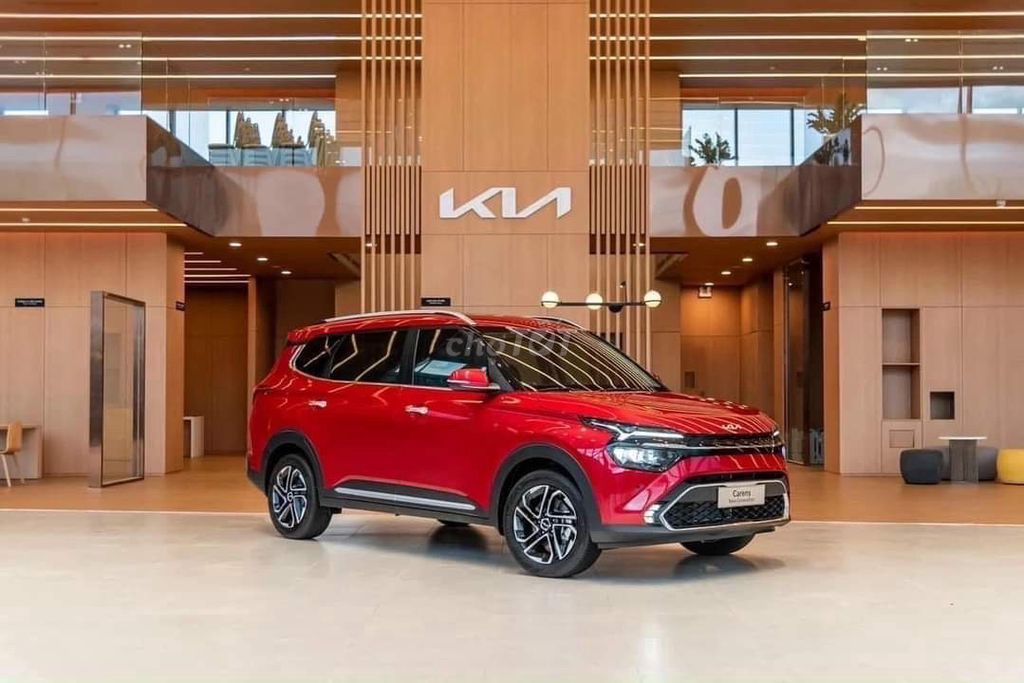 Kia Carens - ảnh 2