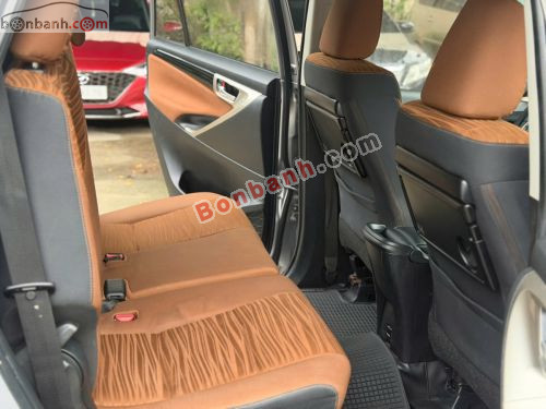 Toyota Innova 2.0G 2017 - ảnh 5