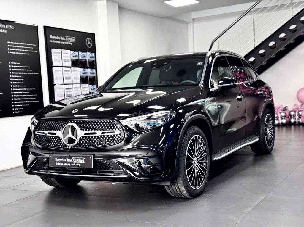 Mercedes-Benz GLC 2023 - ảnh 2