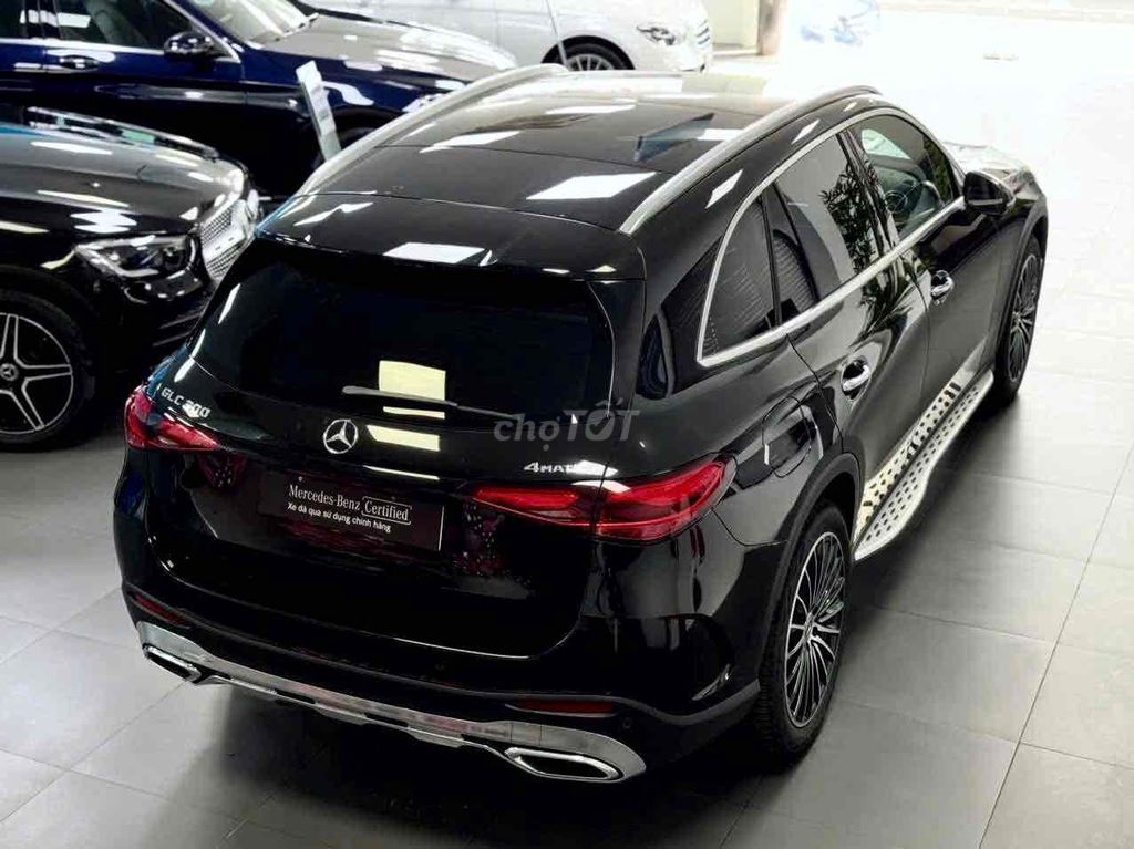 Mercedes-Benz GLC 2023 - ảnh 4