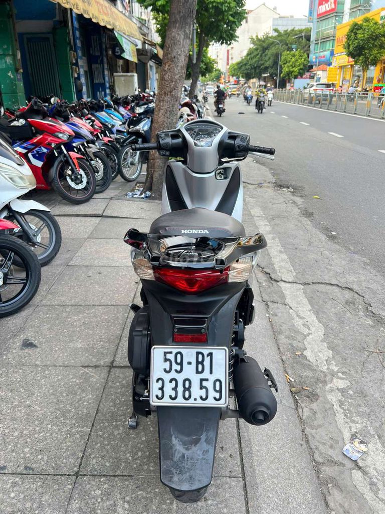 Honda SH 2015 - ảnh 4