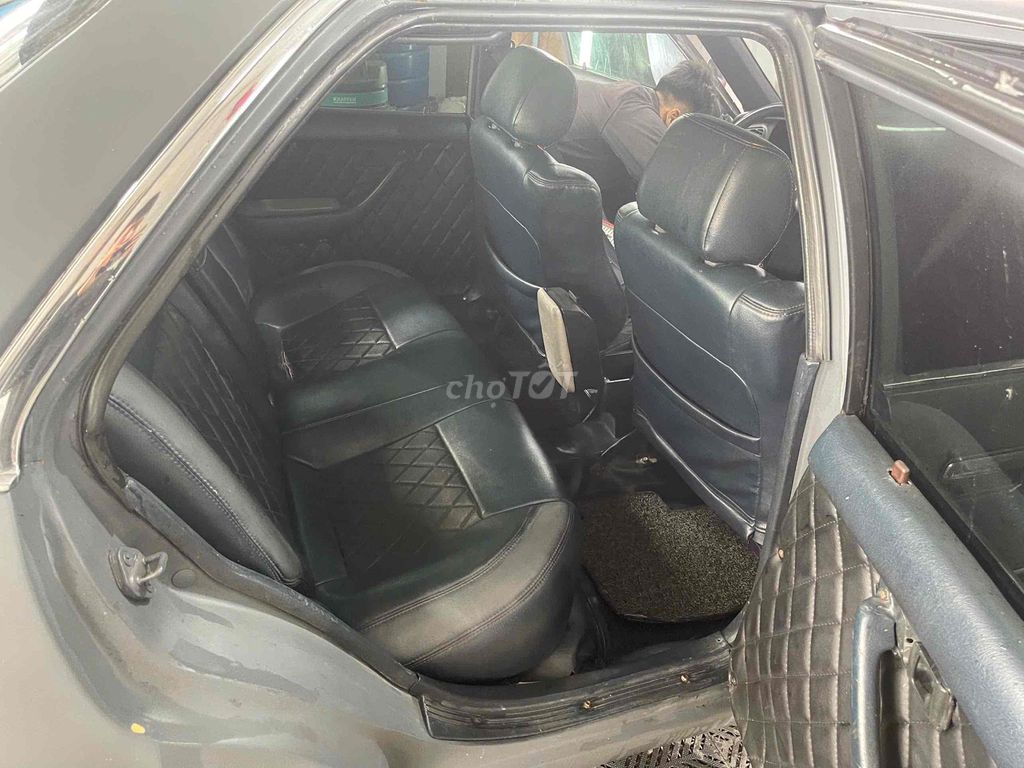 Toyota Corona 1990 - ảnh 4