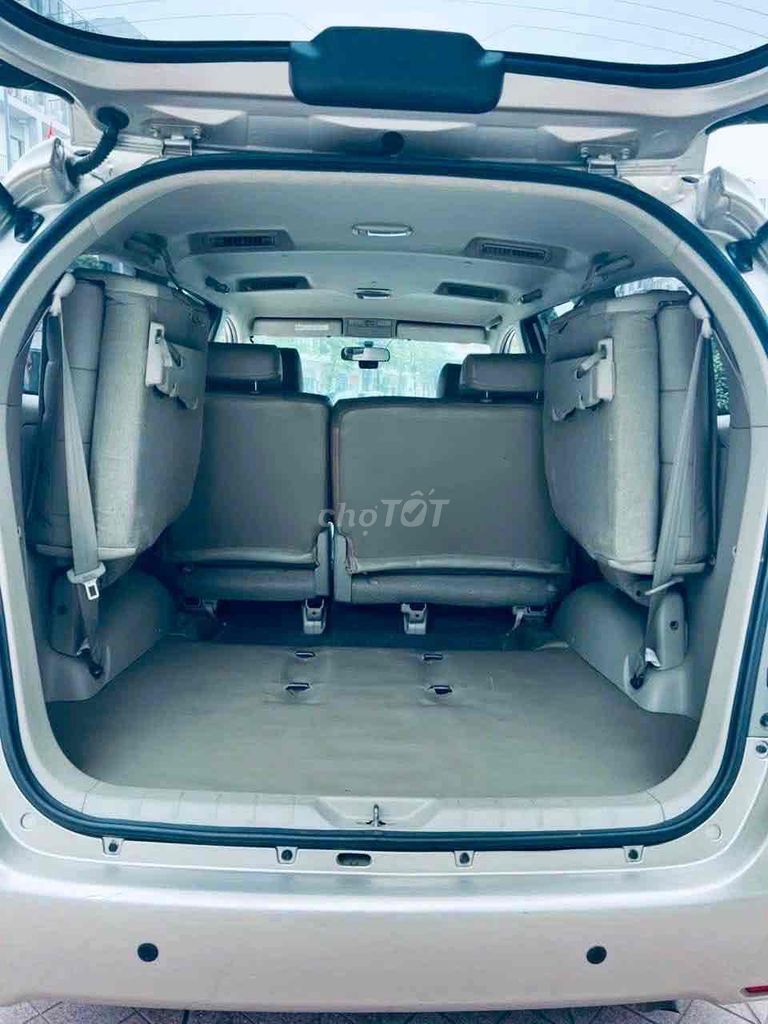 Toyota Innova 2.0E 2015 - ảnh 4