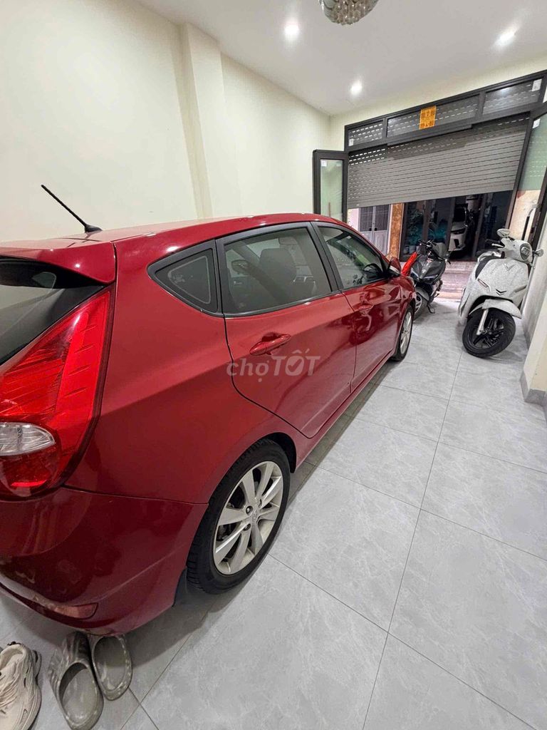 Hyundai Accent 2015 - ảnh 2