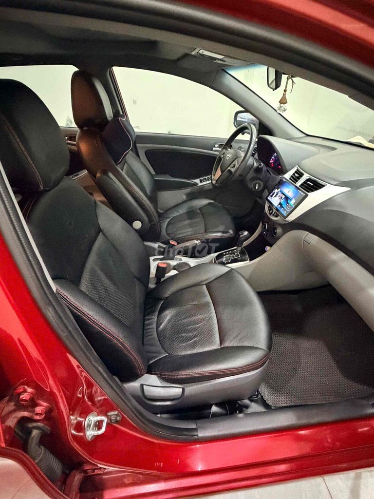 Hyundai Accent 2015 - ảnh 4