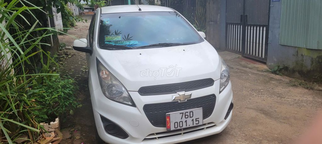 Chevrolet Spark - ảnh 1