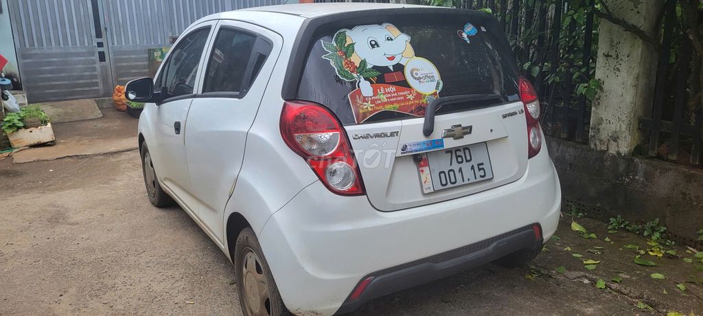Chevrolet Spark - ảnh 3