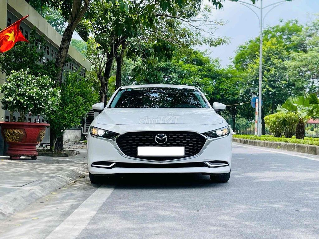 Mazda Mazda3 2022 - ảnh 1