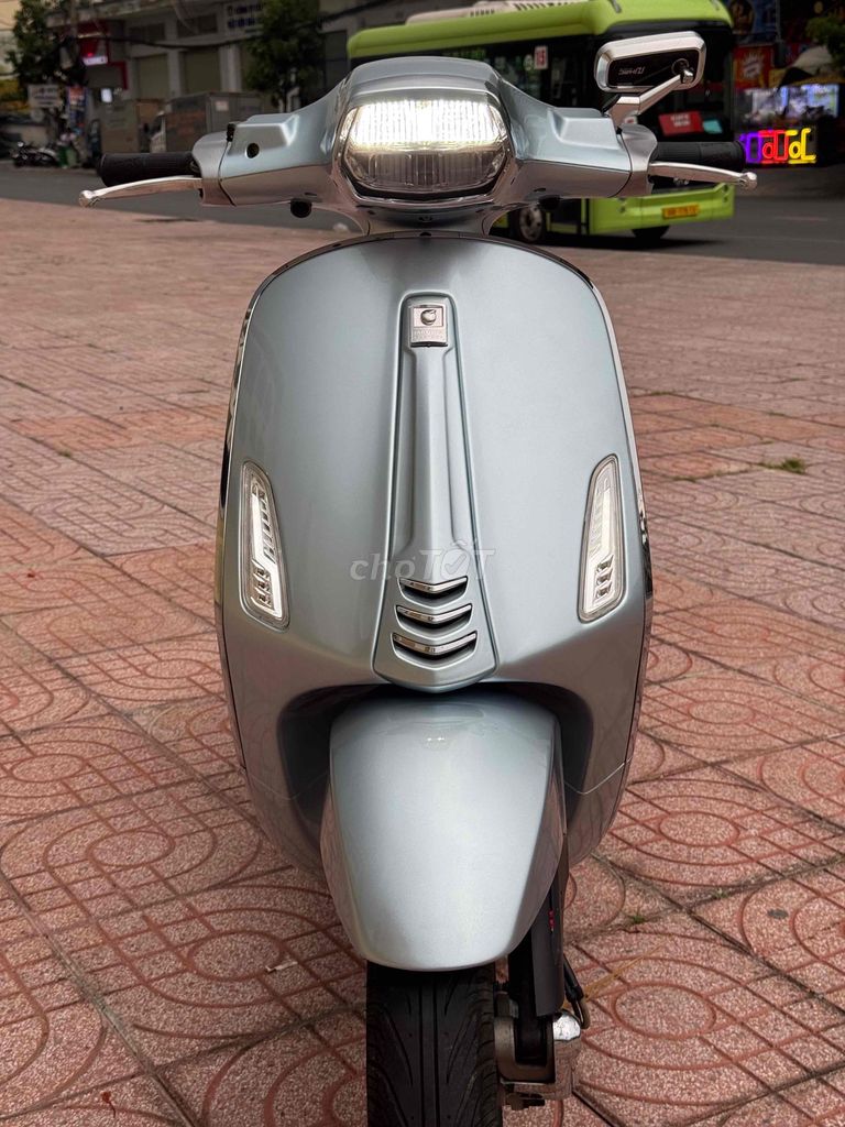 Piaggio Vespa 2015 - ảnh 1