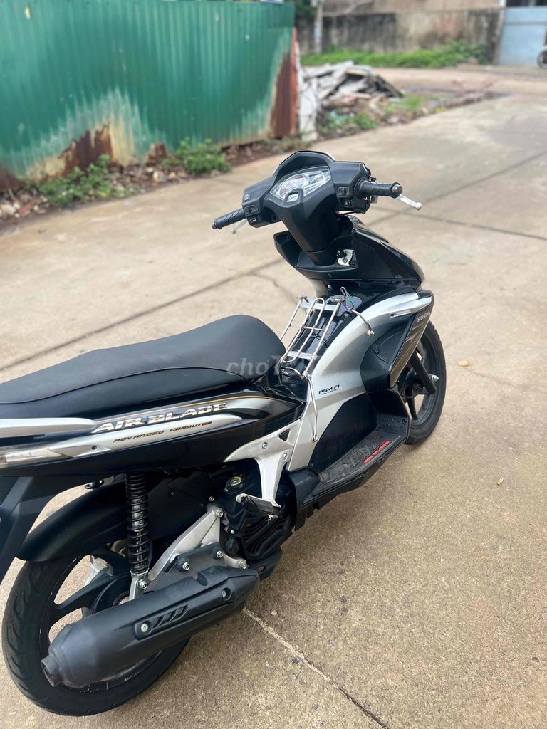 Honda Air Blade 2010 - ảnh 5