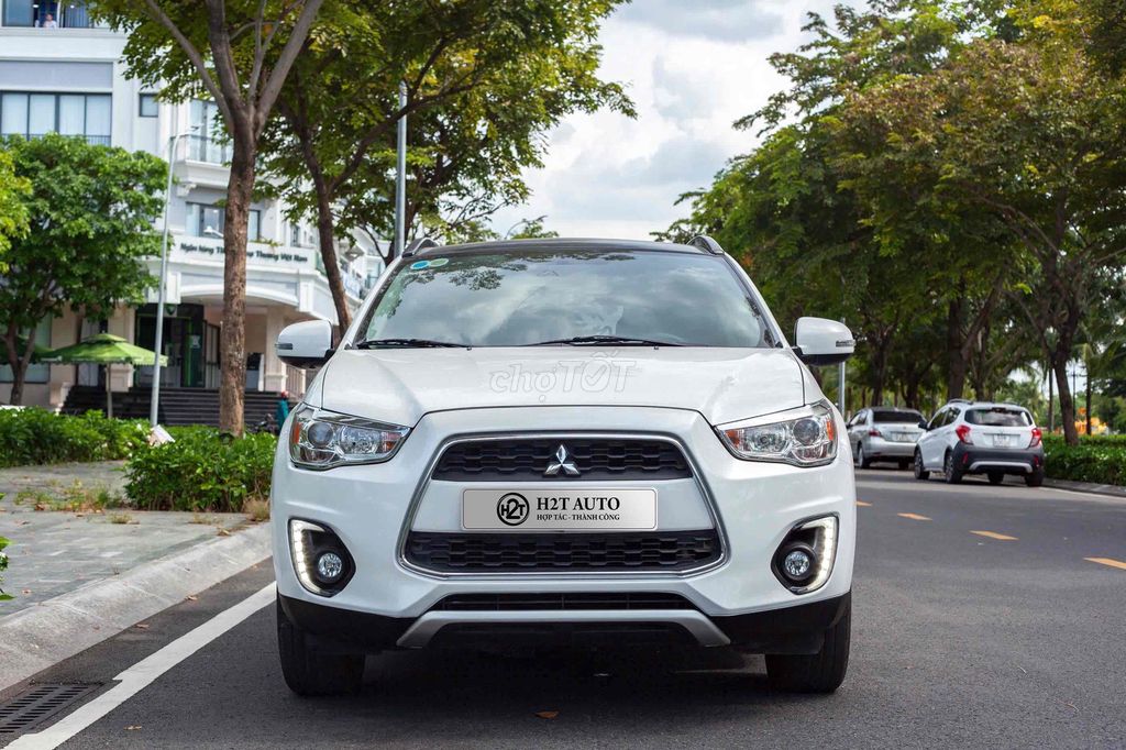 Mitsubishi Outlander 2015 - ảnh 2