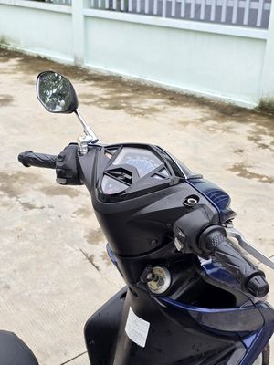 Yamaha Luvias 2015 - ảnh 1