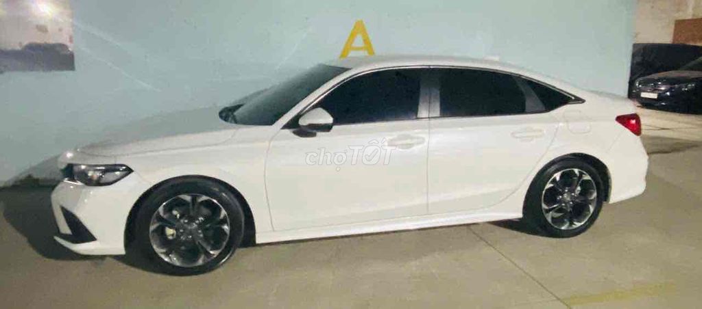Honda Civic 2023 - ảnh 3
