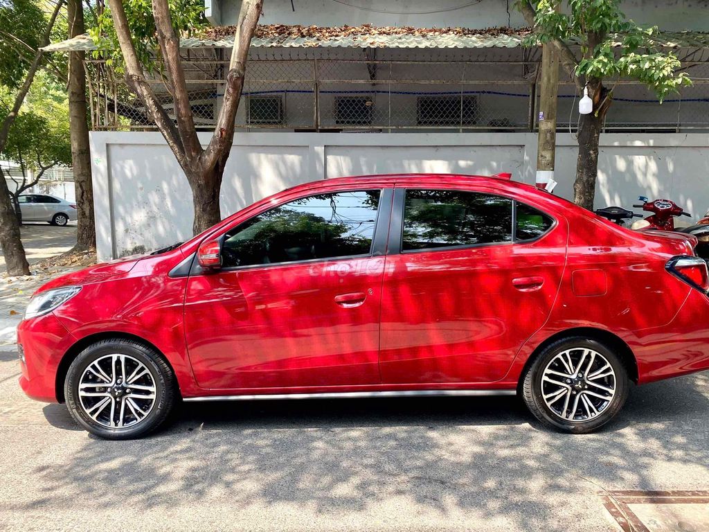 Mitsubishi Attrage - ảnh 2