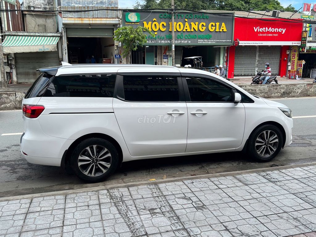 Kia Sedona 2018 - ảnh 4