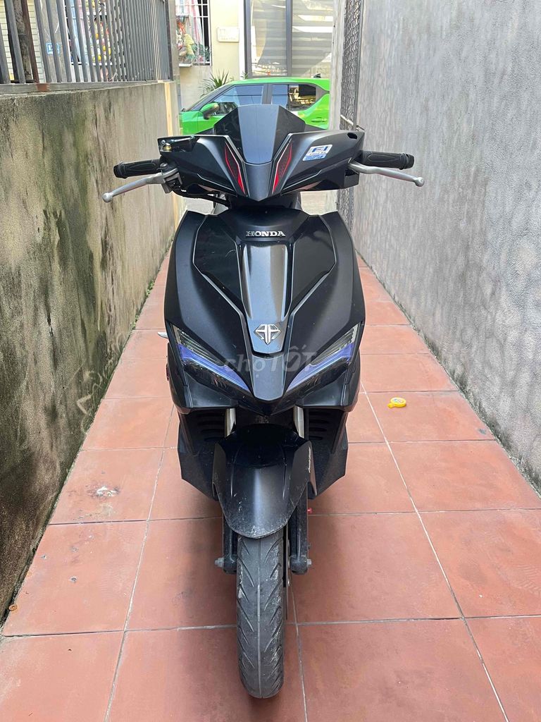 Honda Air Blade 2018 - ảnh 1