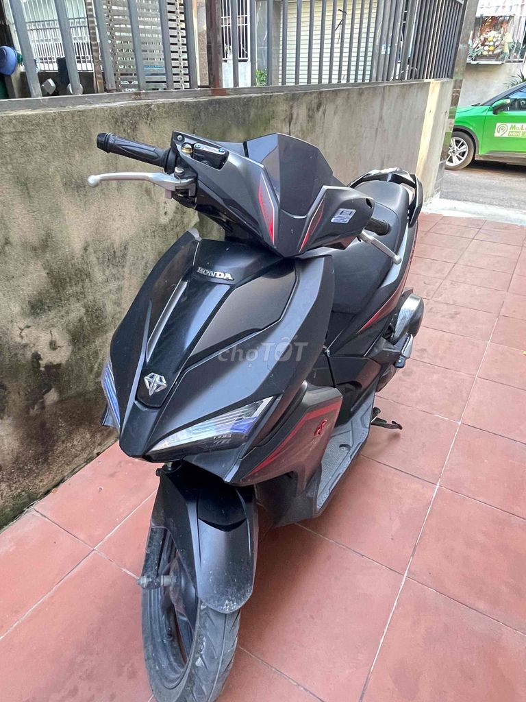 Honda Air Blade 2018 - ảnh 3