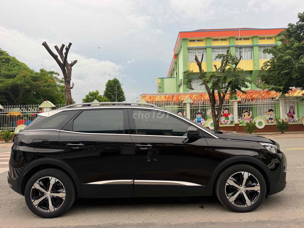 Peugeot 3008 2018 - ảnh 5