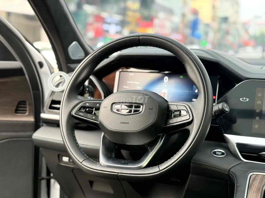 Geely 2025 - ảnh 5