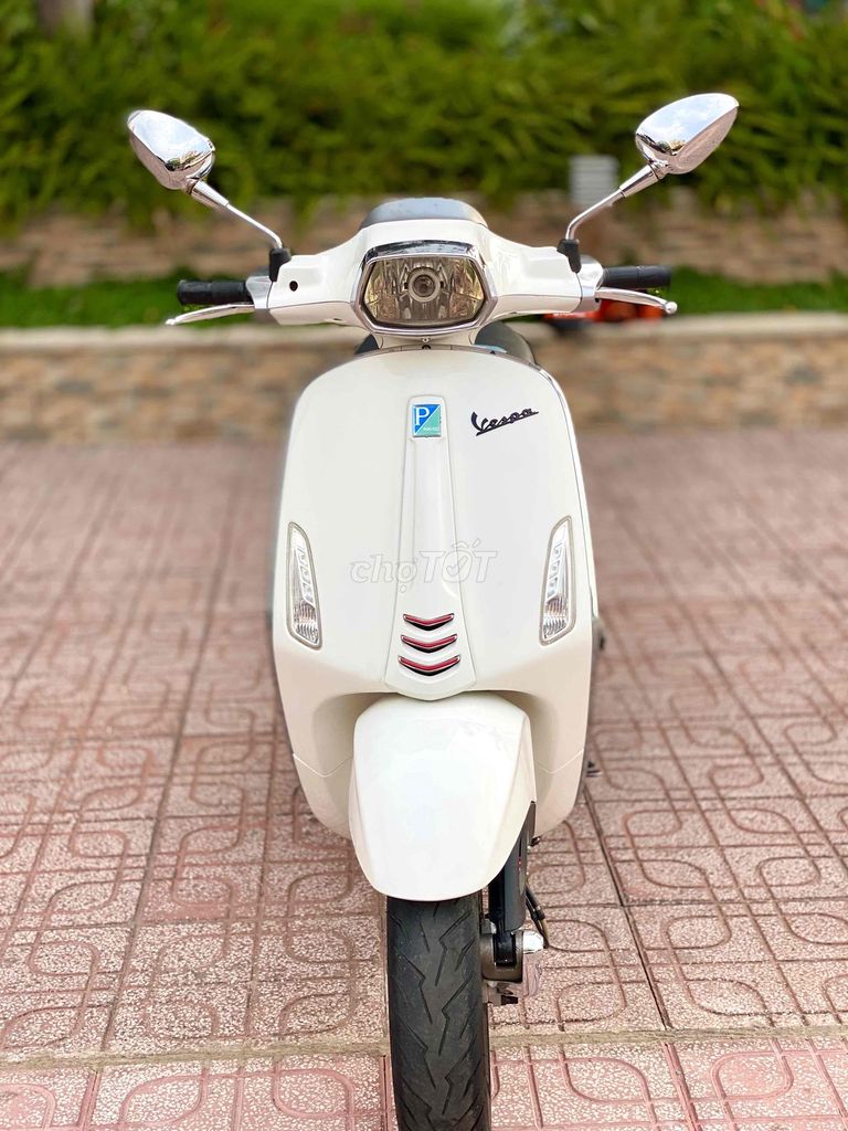 Piaggio Vespa 2014 - ảnh 1