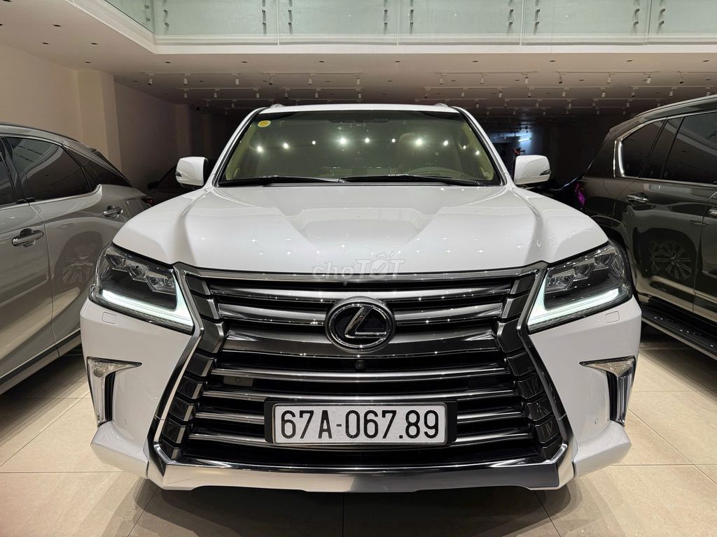 Lexus LX 2018 - ảnh 1