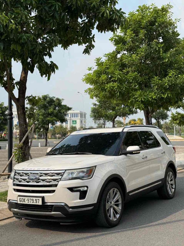 Ford Explorer 2019 - ảnh 1