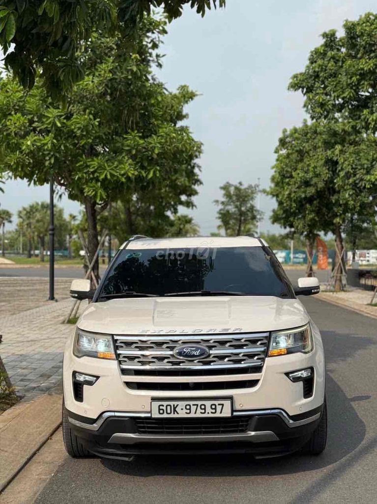 Ford Explorer 2019 - ảnh 2