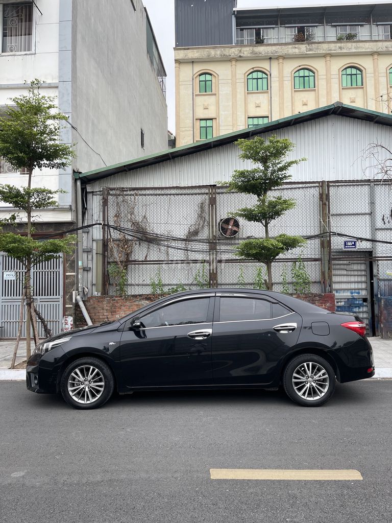 Toyota Corolla Altis 2015 - ảnh 5